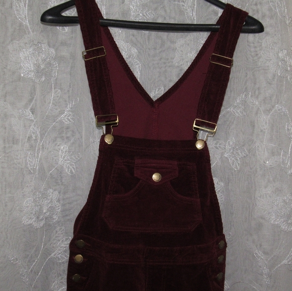 Women's full jumper / one-piece - Picture 2 of 5